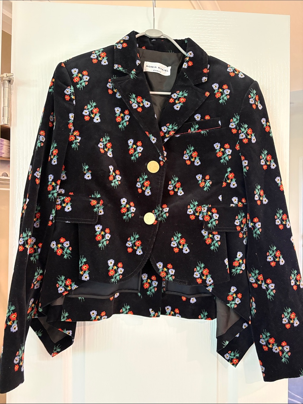 Sonia Rykiel- vintage velvet blazer in amazing condition!